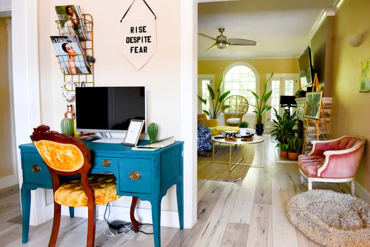 Image showcasing 7 Tips for Finding a Remote-Friendly Job | Apartment Therapy